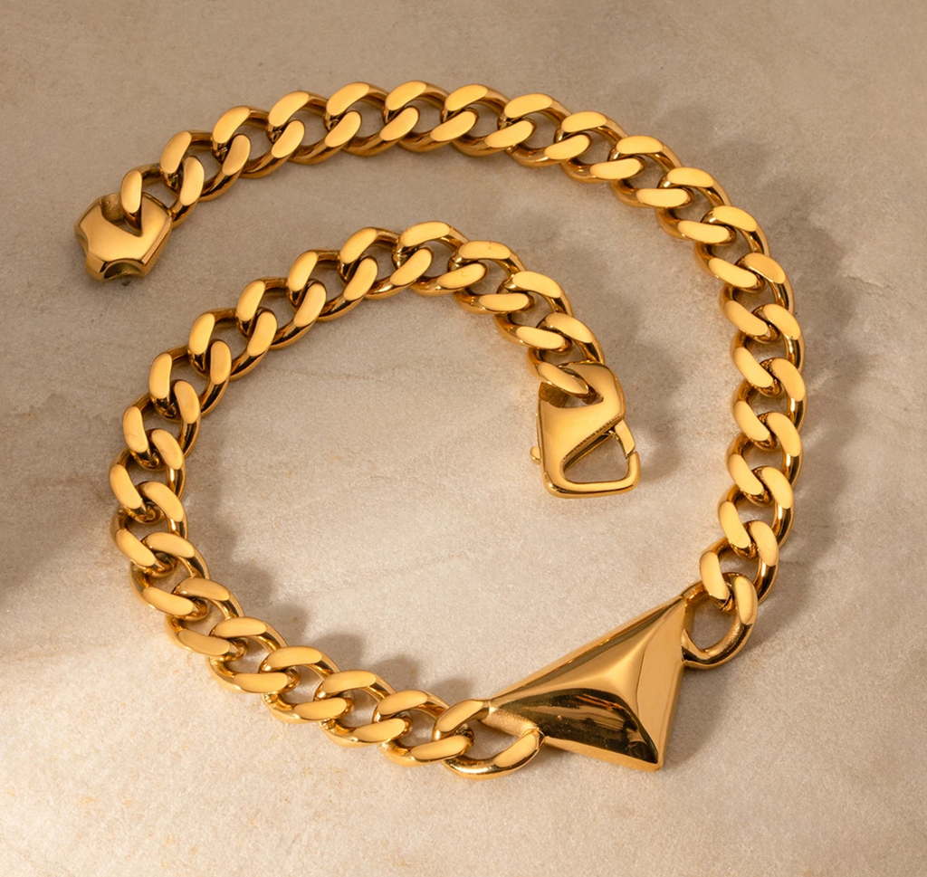 LIZZY 18K GOLD PLATED CHAIN NECKLACE
