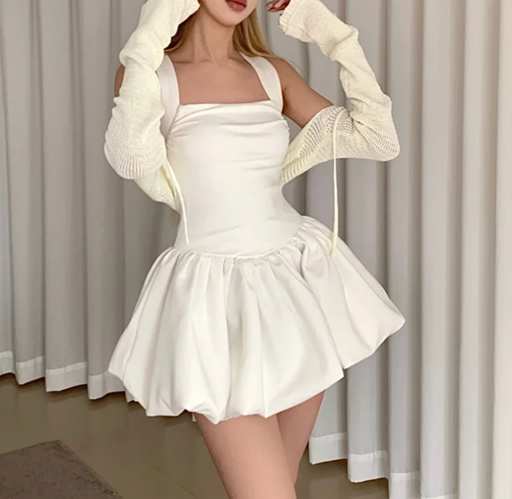 ARI RETRO BALLET DRESS