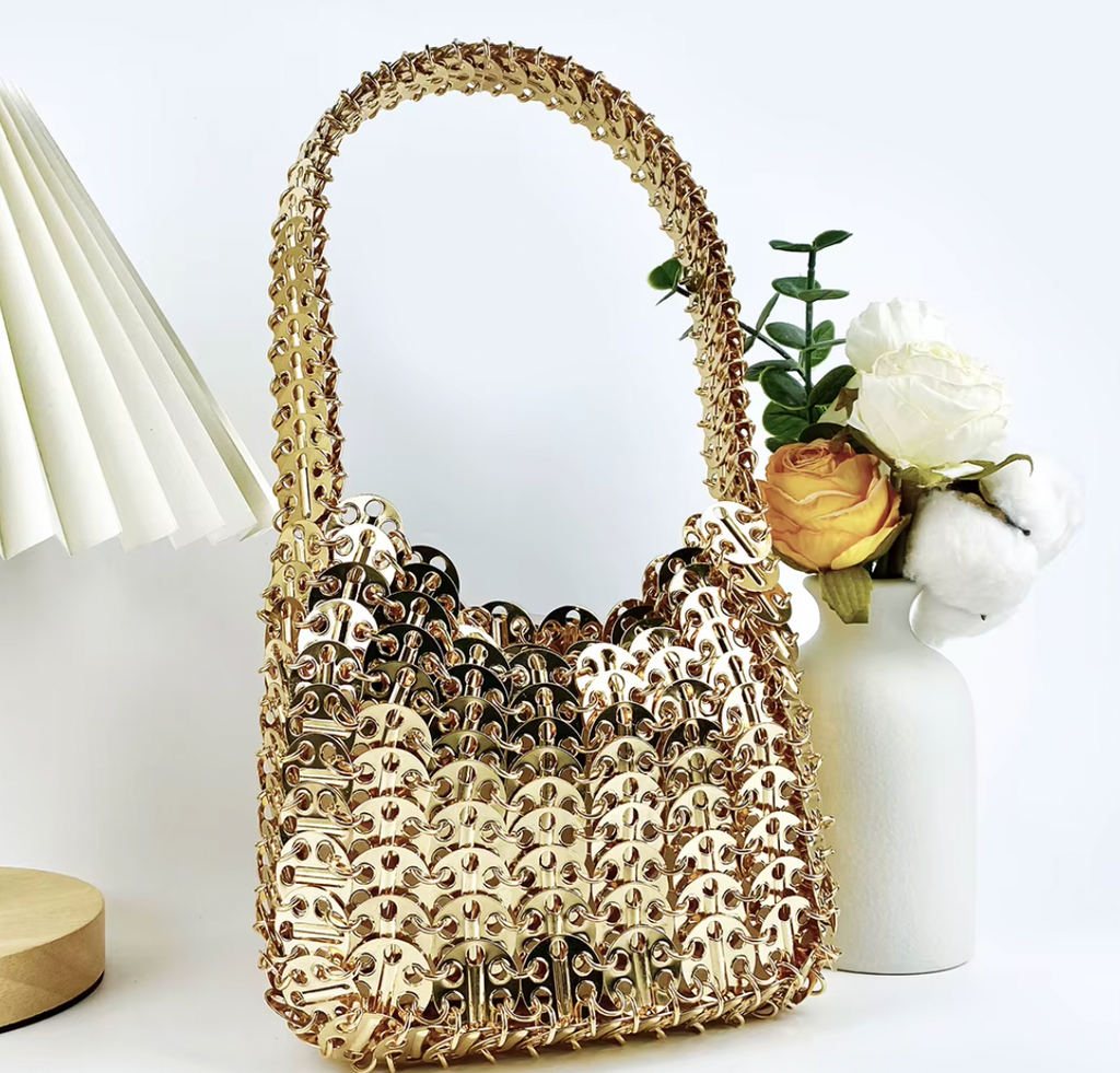 CARRIE GOLD METAL BAG