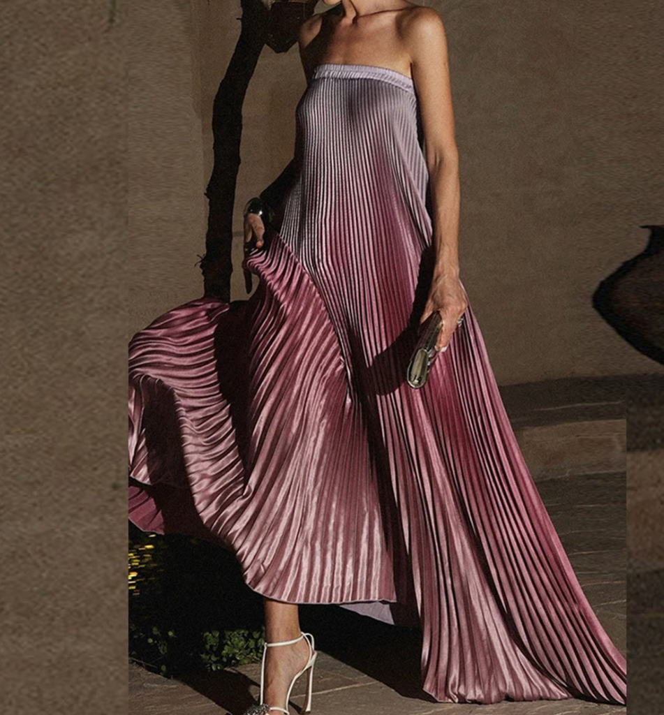 SORA STRAPLESS PLEATED DRESS