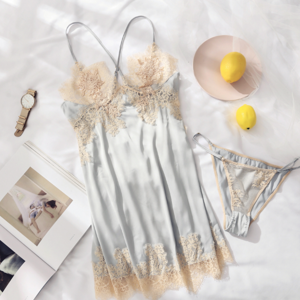 LILY DELICATE FLORAL LACE LINGERIE SLIP