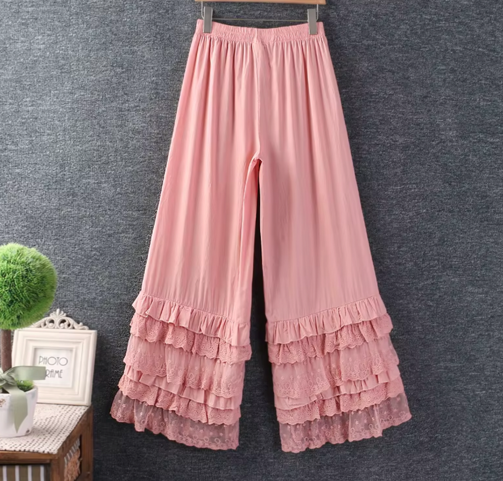 TINA VINTAGE BLOOMER RUFFLE PANTS