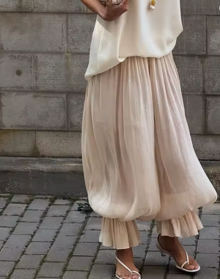 KOKO FLOWY BALLOON PANTS