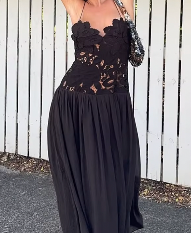 LUNA LACE APPLIQUE CHIFFON MAXI DRESS